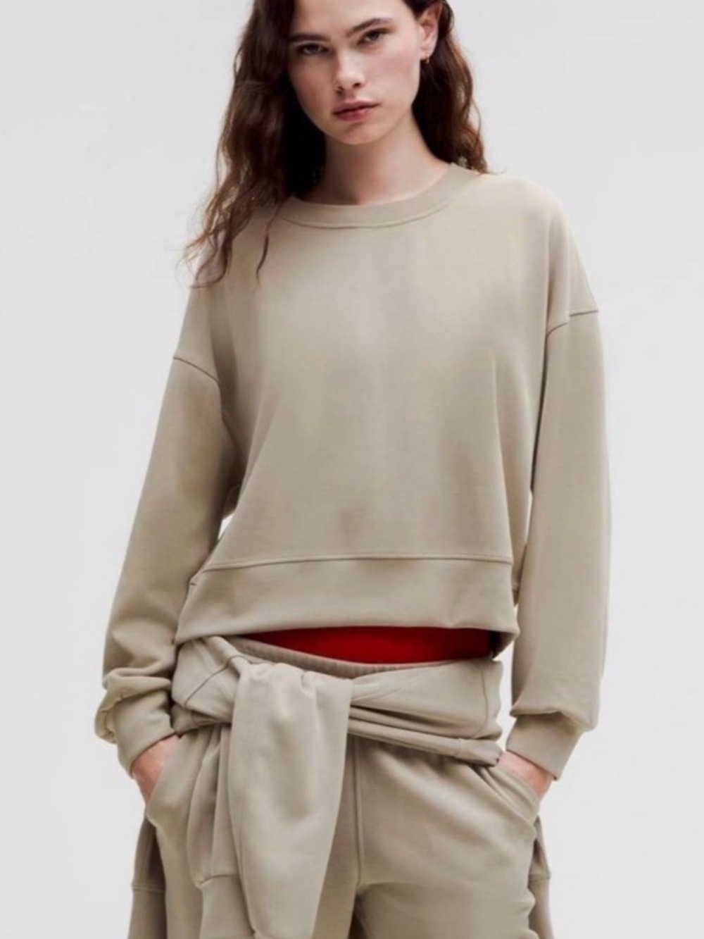 Lululemon Softstreme Oversized Cropped Crew Sweatshirt Pullover Sz 4 Grey Beige - Picture 2 of 7